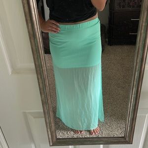 Express Maxi Skirt